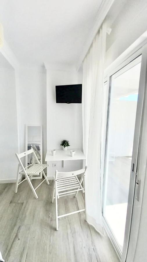 Alhattic Rooms Алаурін-де-ла-Торре Екстер'єр фото