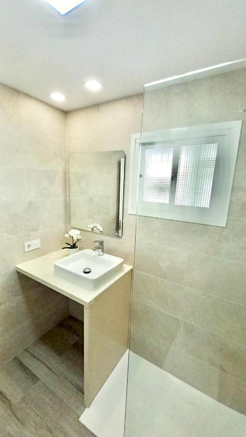 Alhattic Rooms Алаурін-де-ла-Торре Екстер'єр фото